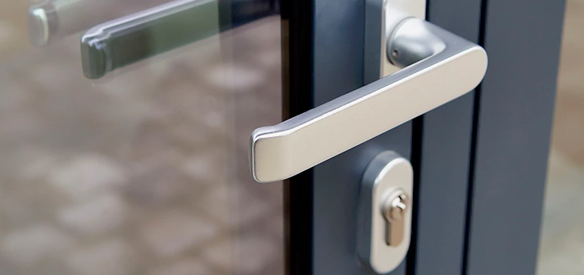 Broken Door Lock Cylinder Repair in Wasco, California